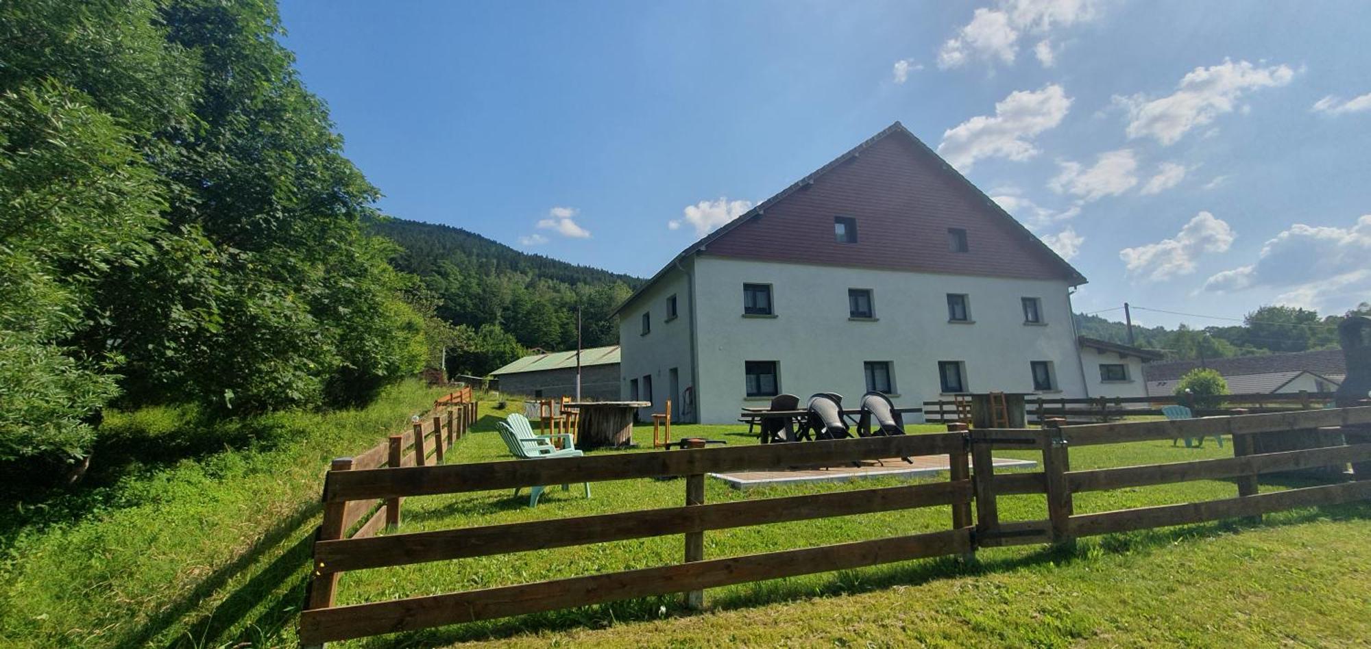 Appart Le Cerf 4 Etoiles 74M2 Cornimont Luaran gambar